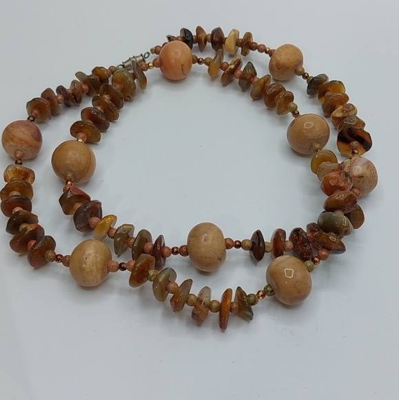 Tumbled Stones Agate Beads Station Necklace 28" Long - Picture 2 of 6